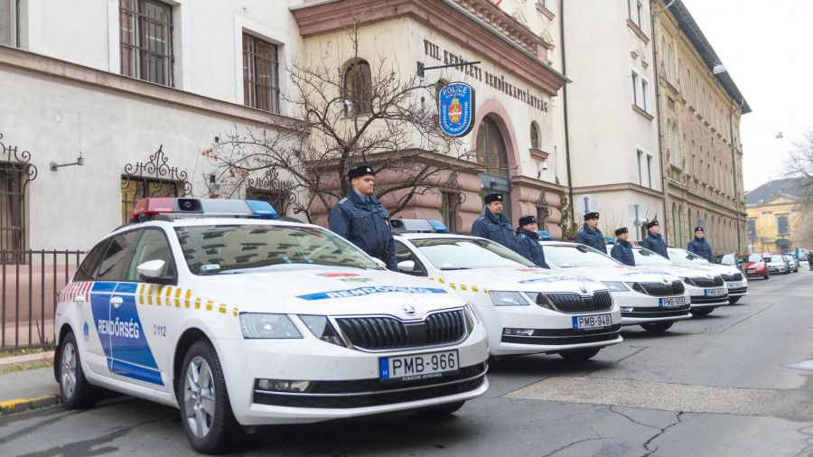 „Itt most csúnya dolgok fognak történni!” – mondta a féltékeny férfi, majd Győr belvárosában megkéselte volt feleségét