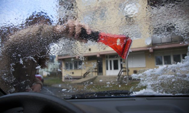 Próbáljon meg hazaérni, éjféltől életveszélyessé válnak az utak
