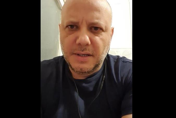 „Továbbra is imádkozunk érte, rettenetesen aggódunk” – Megszólalt Damu Roland nagynénje, a színész állapota még mindig válságos