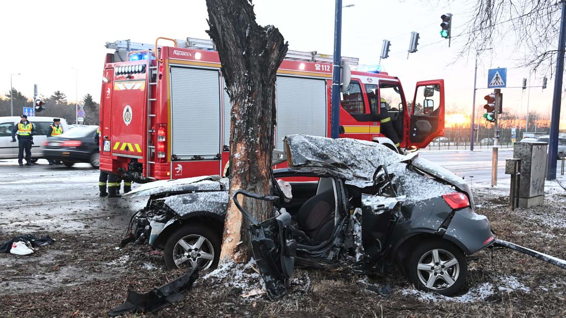 „Valójában te nem a barátom voltál, hanem a testvérem” – egy 23 éves focista halt meg szombat hajnalban a Ferihegyi úti balesetben, két éve ugyanitt Halgas Tibor, a Fradi volt játékosa vesztette életét