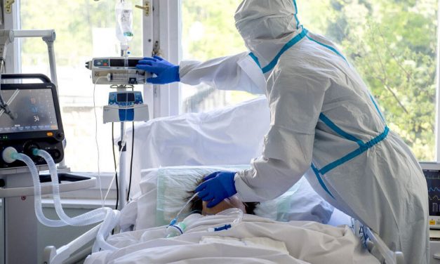 Két családtagját is elvesztett a koronavírus miatt Jenő, most beperli a magyar kormányt