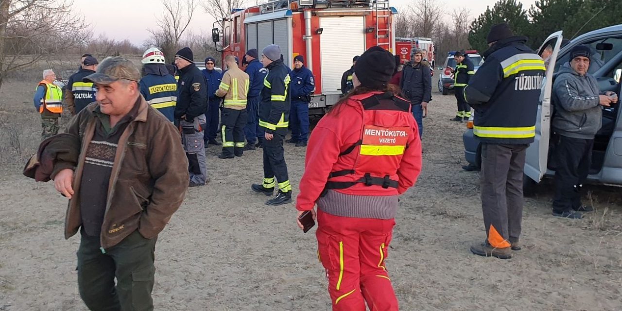 „Szavakba nem tudom önteni mennyire hálás vagyok” – szem elől tévesztették a szülei az erdőben a 7 éves kisfiút, drónokkal és kutyákkal, közel százan keresték a gyermeket
