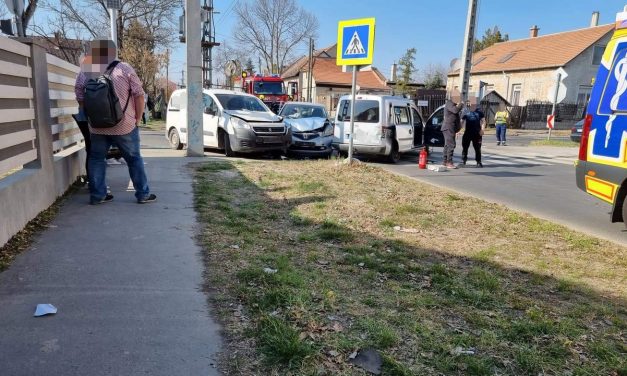 A STOP táblát nézte be a tanuló vezető: hárman rohantak egymásba a soroksári halálsarkon – Fotók a helyszínről