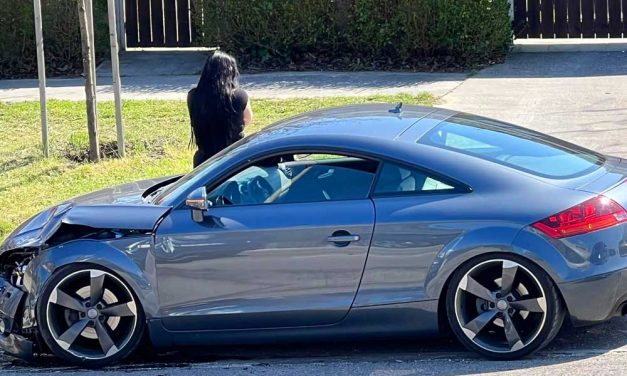 Letarolta az Audi TT sportautó a Skodát, hármas karambol Budaörsön, az egyik sofőr leüvöltötte a másik fejét