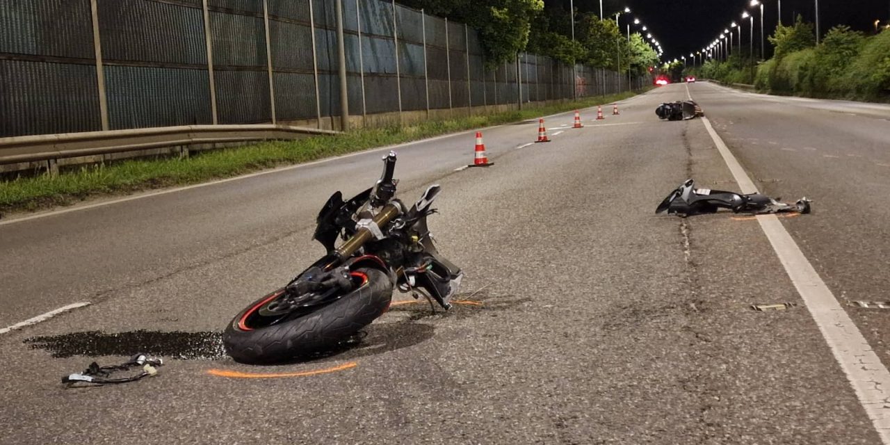 Kettészakadt egy Suzuki a 22. kerületben, a vezetője, egy lány, életét vesztette
