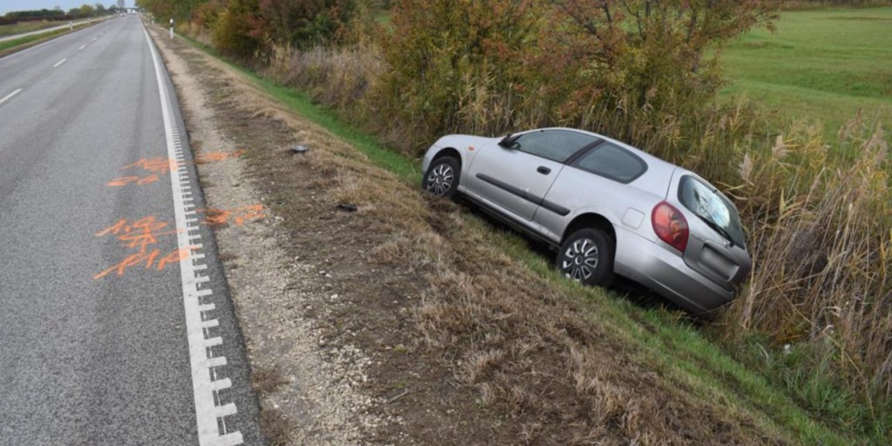 Centiken múlott, hogy nem ütköztek frontálisan, a vétkes sofőr meg is pattant – Fotók a helyszínről