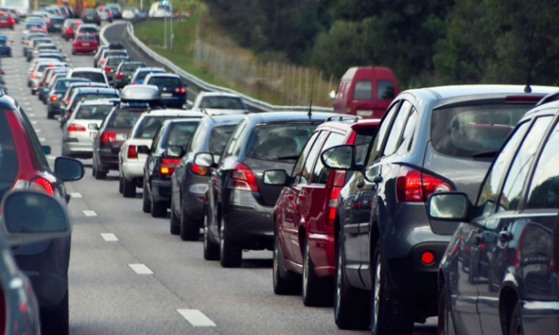Nagy a baj az M7-esen Budapest felé, kerülőutat javasolnak
