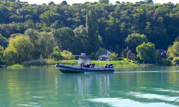 Megtalálták azt a két fiatalt, akik Balatonvilágosnál tűntek el a vízben, mindkét fiú meghalt