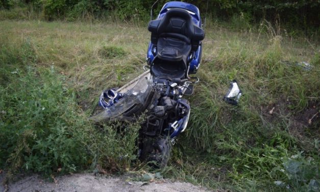 Fának csapódott egy motoros Fertőrákos közelében, azonnal meghalt