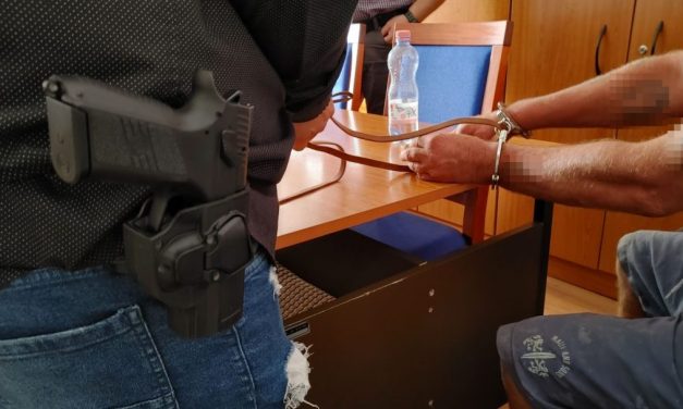 A legkisebb gyermeke talált rá arra az asszonyra, akivel kegyetlen módon végzett a férje Újfehértón