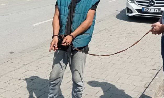Kifigyelte, megtámadta majd kirabolta gyanútlan áldozatát ez a 21 éves férfi – Nem sokáig örülhetett a zsákmánynak, hamar kattant a kezén a bilincs