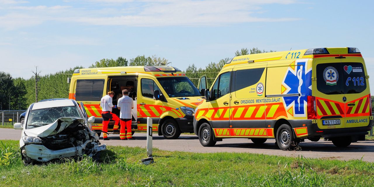 Halálos gázolás Sajóbábonynál: segíteni akart a nőnek a közút munkatársa, amikor mindkettőjüket halálra elgázolta egy autó