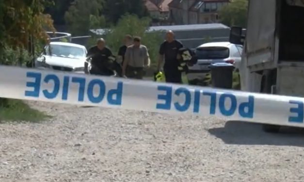 Gyilkosság Miskolcon: egy lopott tortavágó késsel szúrta le a 16 éves fiút a lányokat zaklató vendég