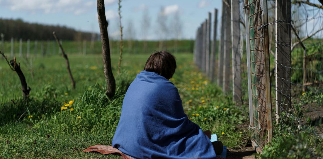 Ágyhoz kötözték az autista fiút a kórházban, édesanyja hiába könyörgött, megfenyegették a biztonsági őrök