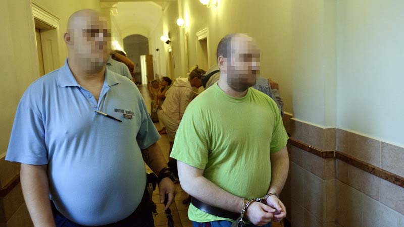 Egy fiatal pár vette meg a kulcsi horrorházat, ahol négy családtagja életét oltotta ki H. Csanád Jutas
