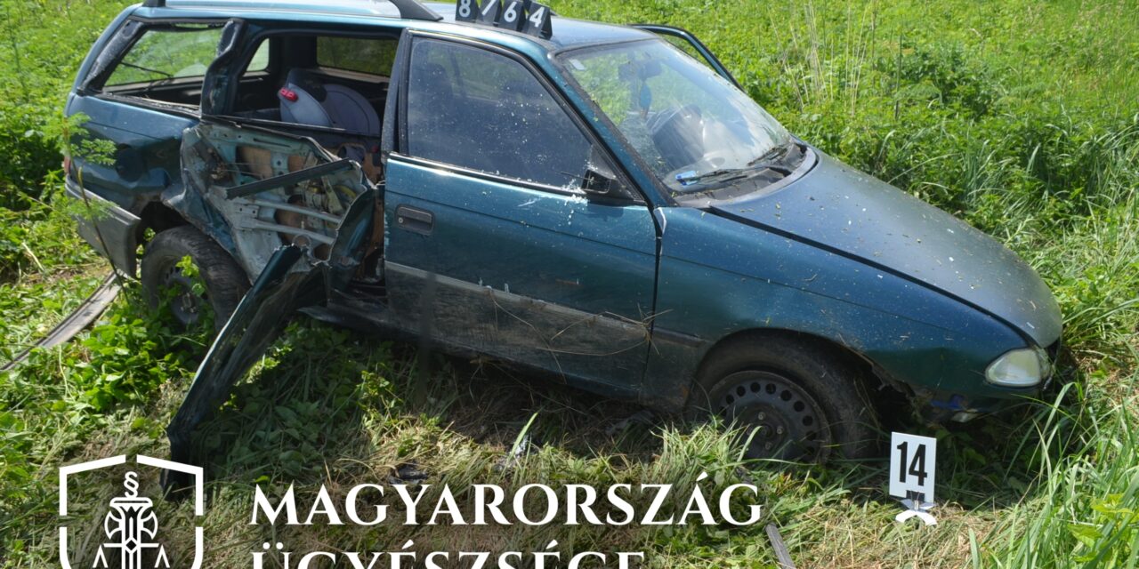 „Remélem megdöglöttél!” – Ordította riválisának a féltékeny férfi, aki autójával szorította le az útról élettársa szeretőjét