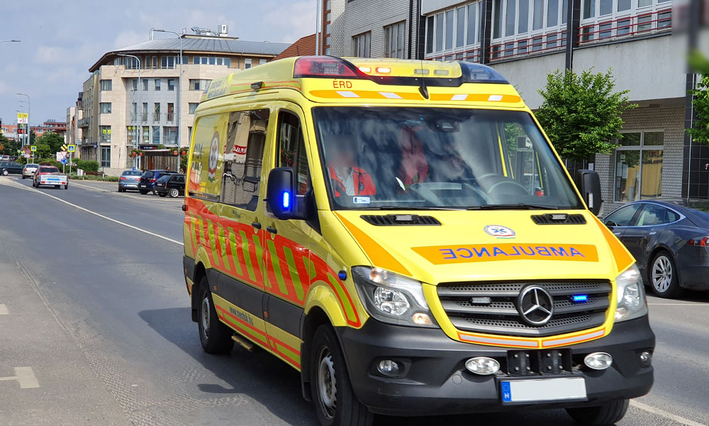 Vendégségben kapott szén-monoxid-mérgezést a 3 hónapos csecsemő, a szülők azt hitték a kisfiú alszik: a mentők már nem tudták megmenteni a pici életét
