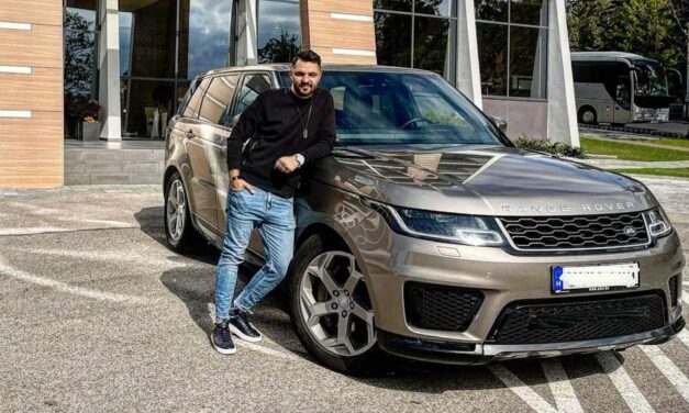 Jogosítvány nélkül vezetett Oláh Gergő énekes – három napot a fogdán töltött, 300 ezres bírságot kapott