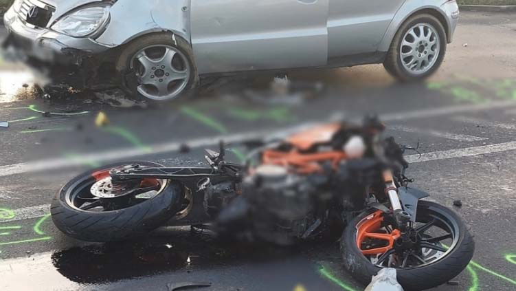 Megdöbbentő tragédia karácsonykor – a balesetben érintett járművezetők helyett két fiatal fiú volt a szerencsétlenül járt 23 éves motorossal élete utolsó perceiben
