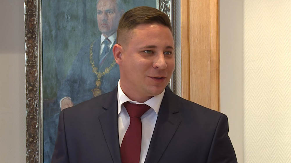 „Az igazságszolgáltatás meggyalázása”- durván kiakadt az ismert ügyvéd, amiért megsemmisítették a Schadl György páncélszekrényében talált intim fotókat