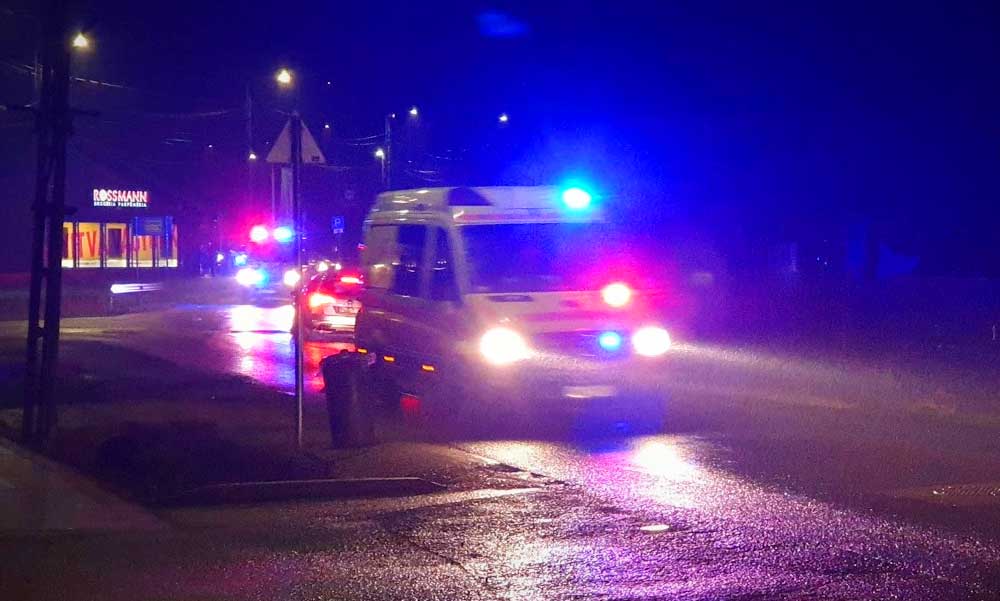 Krimibe illő fordulatok Kerepesen: fejre állt a BMW-vel, majd elmenekült a sofőr – később kiderült, hogy ellopták az autót és rabolni mentek vele
