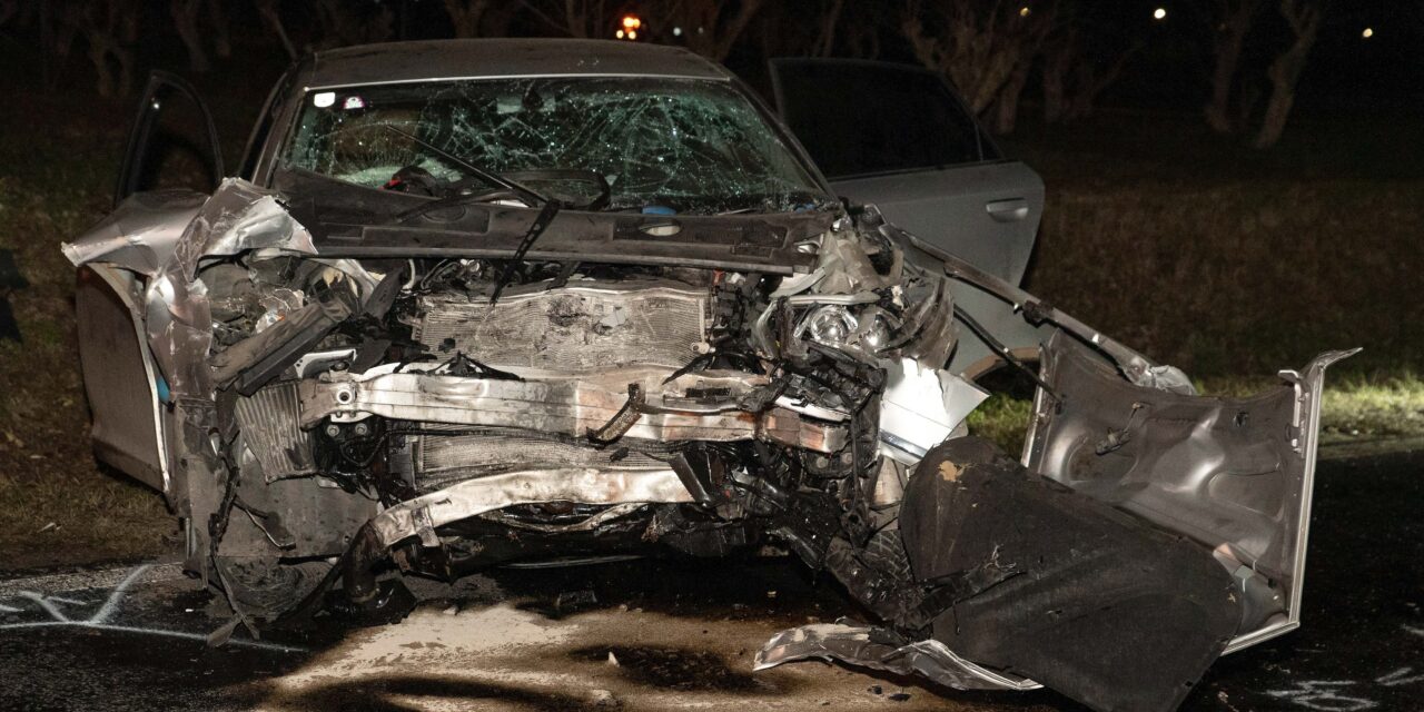Halálos baleset Nyúl és Écs között – belerohant egy Audi a menetrend szerinti buszba, sok a sérült a helyszínen