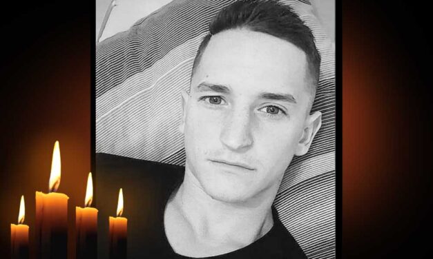 „Nagyon bánt, hogy nem mondtam elégszer, mennyire szeretlek. Tudom, hogy nem így akartál elmenni!” – szívszorító szavakkal búcsúzik édesapja a tragikus balesetben elhunyt 26 éves fiától