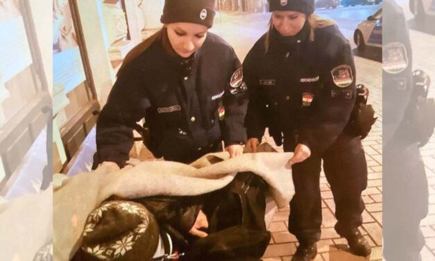 Ismét életet mentettek a rendőrök: most Szegeden segítettek egy magatehetetlen férfin