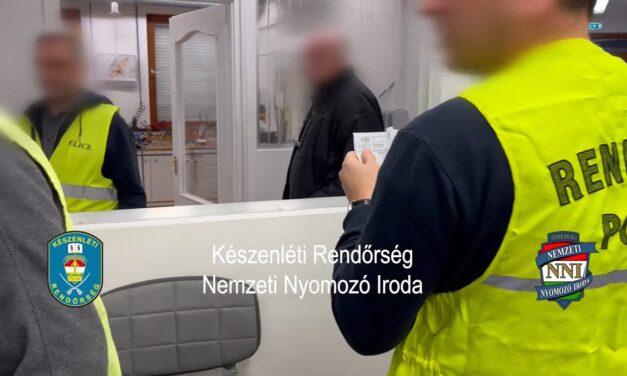 Egzotikus nyaralása után, a reptéren fogták el a csaló szegedi orvost, társán síelés után kattant a bilincs – VIDEÓVAL