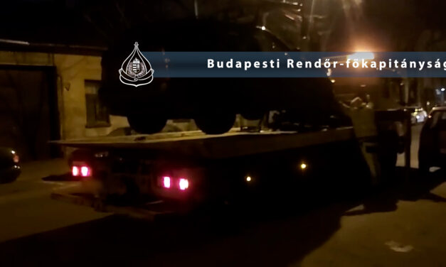 Még a bútorok között is drog volt: anya, apa és fia árulták a kábítószert Budapesten, de a zsaruk elől ők sem menekülhettek – videó