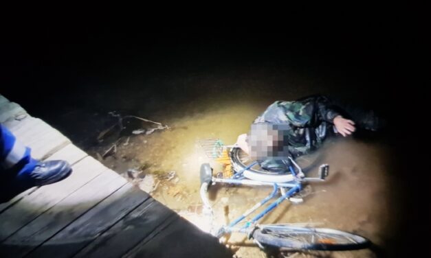 Iszapos vízben fekvő férfi életét mentették meg a tiszafüredi rendőrök