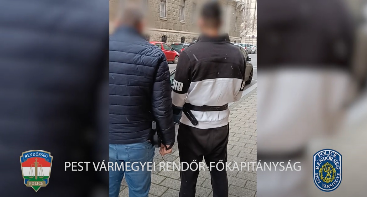 Áron, a szolgálati kutya vadászta le azt a férfit, aki a HÉV-en akarta kifosztani alvó áldozatát – videó