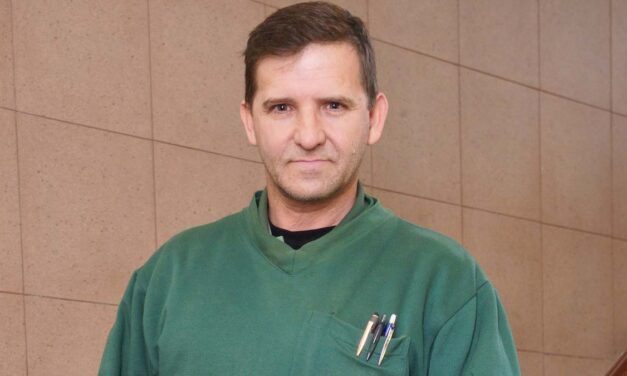 Életet mentett a hős postás – Borgulya Tamás segített a két napja a földön fekvő 91 éves férfin