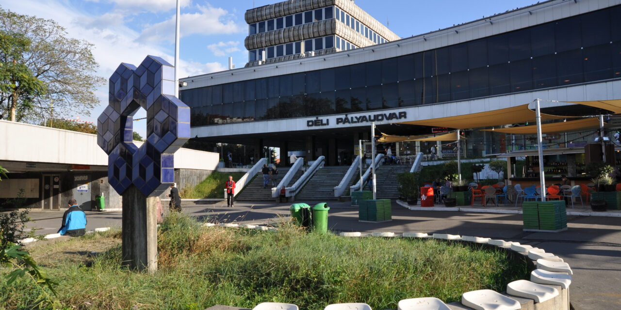 Döbbenetes, mit mondott az a 64 éves férfi, aki a Déli pályaudvarról induló vonatokon fosztotta ki az áldozatait