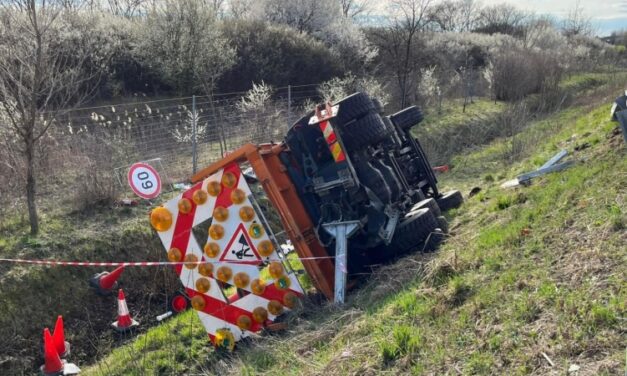 „Minden nap aggódom a fiamért, amikor munkába indul!” – Pánikolnak a Magyar Közút dolgozóinak anyukái, rettegnek, hogy a gyermekük nem ér haza épségben