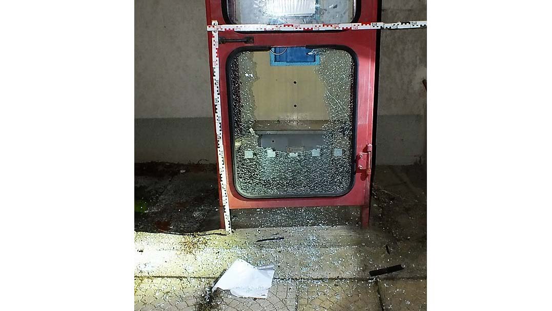 Egy machetével és egy húsvágó bárddal a kezében dühöngött egy férfi Tiszagyulaházán, elmondta, hogy miért tette