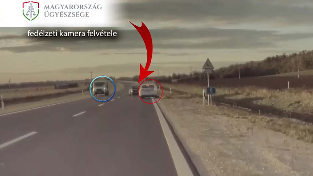 Eljárás indult az agresszív sofőr ellen, csak a szembejövő sofőr lélekjelenlétén múlt, hogy nem történt tragédia – videó