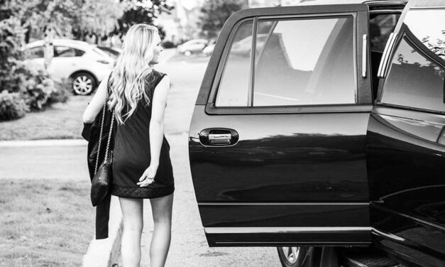 Érkezz limuzinnal az ünnepi eseményre!