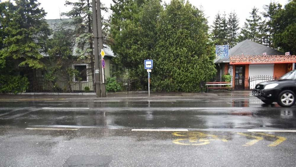 Elgázolt egy autós egy gyalogost Győrben, a sofőr megállás nélkül továbbhajtott – A rendőrség keresi