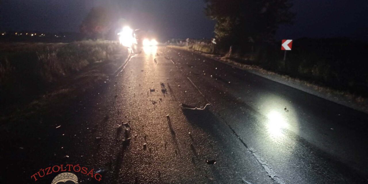 Csütörtök esti tragédia Dömsödnél – nem élte túl a motoros, hogy összeütközött egy kamionnal