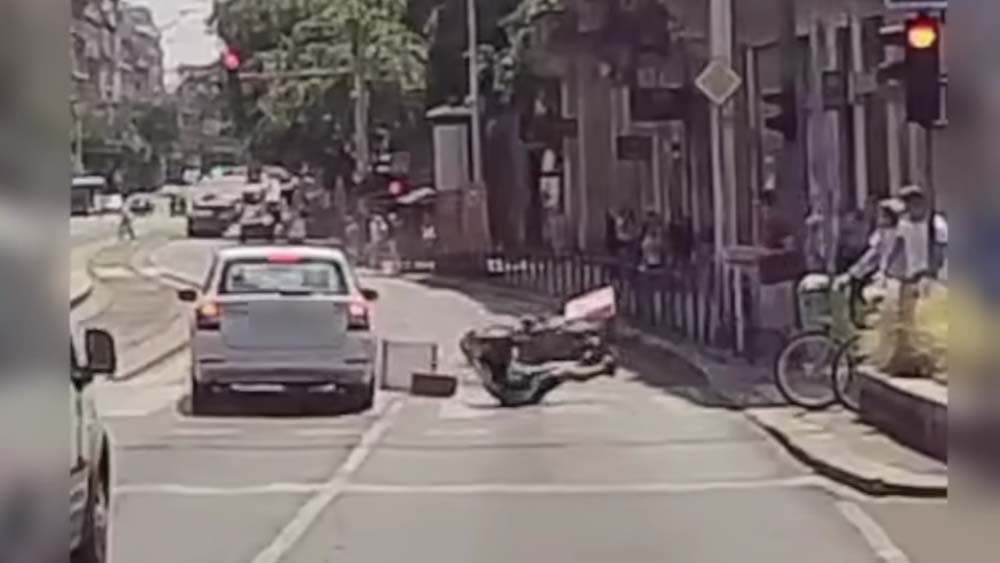 „Csoda, hogy nem haltam meg” – megszólalt a Margit hídon elütött motoros futár, akinek ez volt a harmadik komolyabb balesete