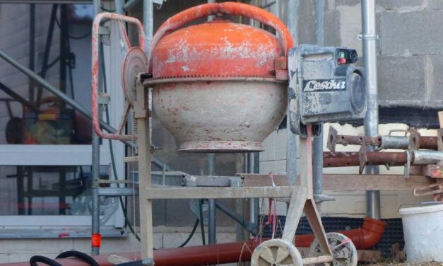 Hogyan betonozzunk meglévő betonfelületre?