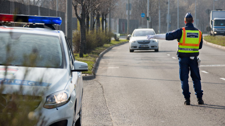 Figyelem! Hatalmas rendőrségi akció jön az utakon, ez mindenkit érint