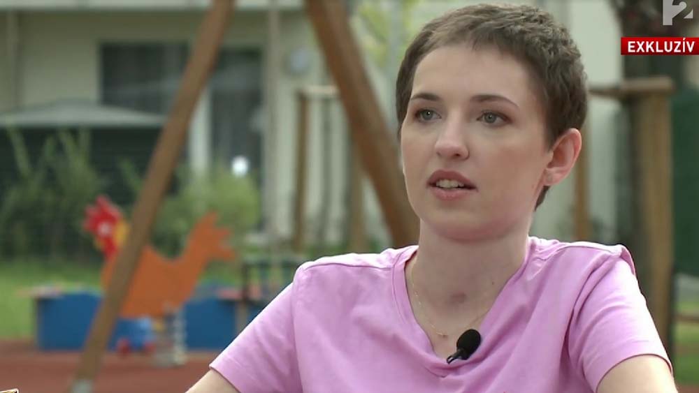 „Nekem folyamatosan segíteni kell” – pert indított a budapesti házomlásban megsérült balerina az építési vállalkozó ellen, Niki azóta is kerekesszékben él