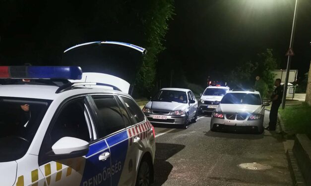 „Még burkolt fenyegetést is kaptam” – lefülelték a driftelő banda budakalászi programját, elmaradt a vagánykodás a helyi nagyáruház parkolójában