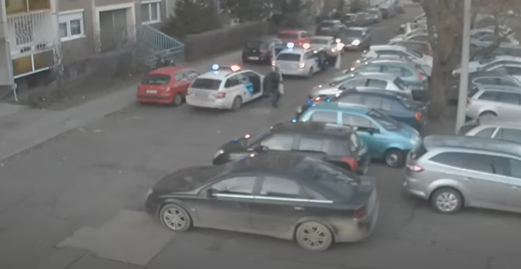 Kerületeken át tartott a hajsza Budapesten: gyalogosokat is majdnem elsodort a rendőrök elől menekülő drogos sofőr