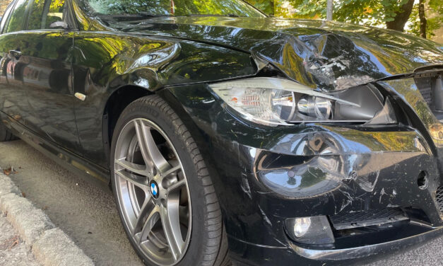 Egy leállósávban bicikliző pár tagját gázolták halálra az M6-oson, akinek testén több autós áthajtott