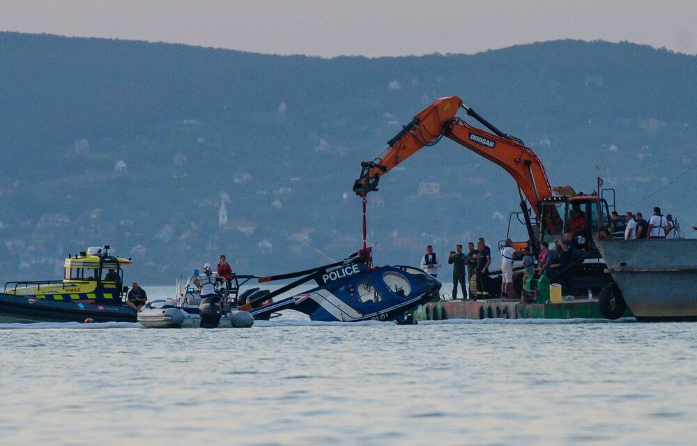 Nagy szerencséje volt a rendőrségi helikopter utasainak a szakértő szerint, akár halálos következményekkel is járhatott volna a zuhanás