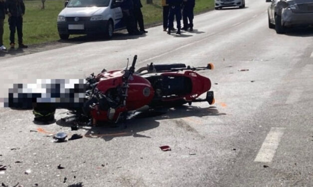 Hatalmasat zuhant majd az árokba csapódott egy motoros Nógrádban