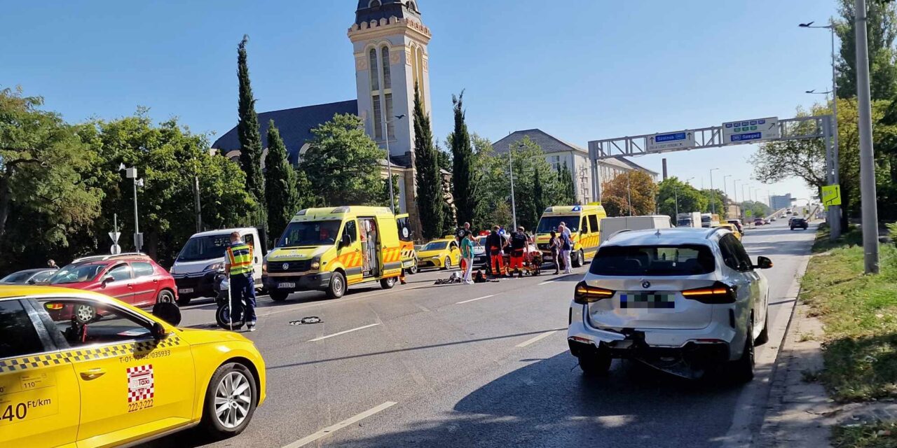 Súlyos motoros baleset a budapesti Nagyvárad tér közelében: nagy erővel ütközött a Yamaha és a BMW – HELYSZÍNI FOTÓKKAL!